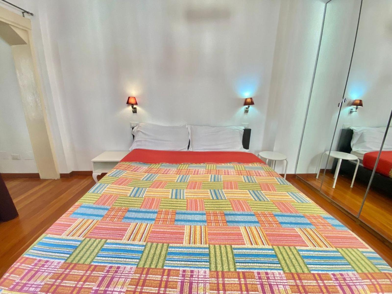 Coluccio 15 Apartamento